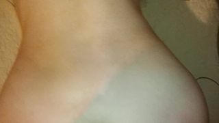 Русская девушка получила член в попку и пожалела об этом